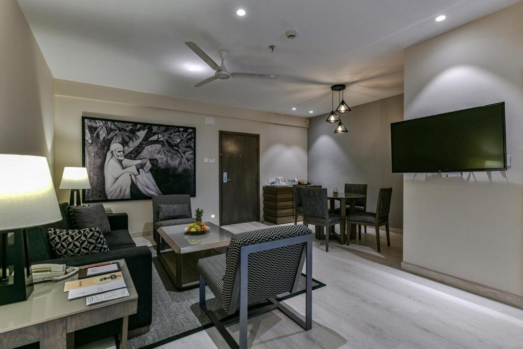 Sun-N-Sand Suites, Shirdi Extérieur photo