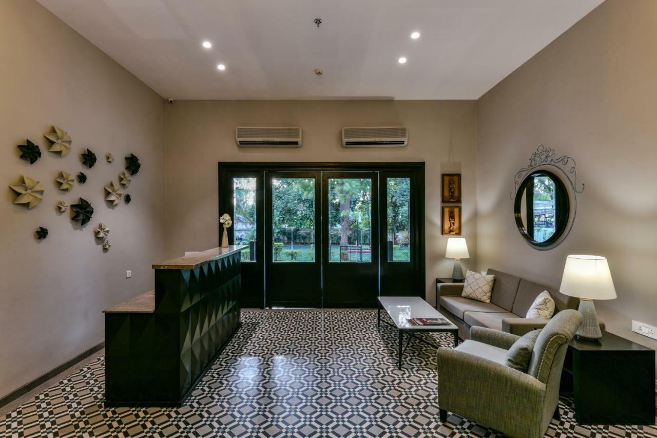 Sun-N-Sand Suites, Shirdi Extérieur photo